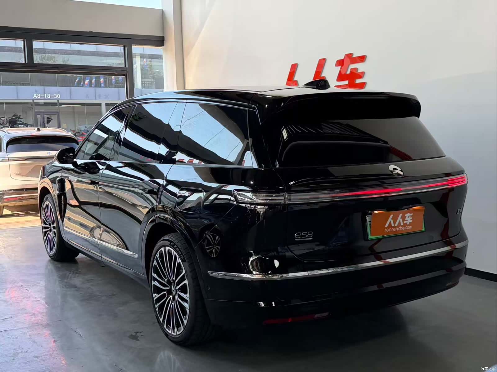 NIO ES8, 2026 25