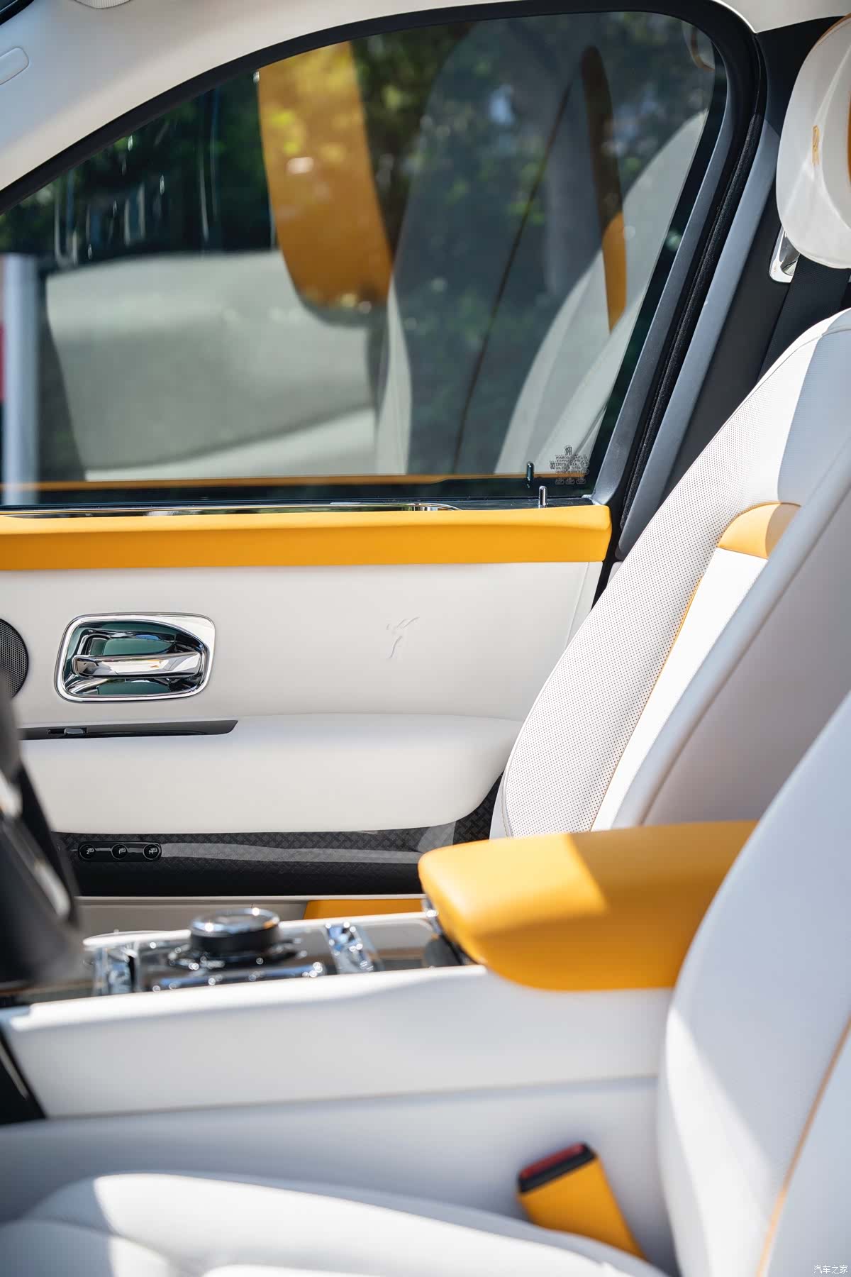 Rolls-Royce Cullinan, 2024 8