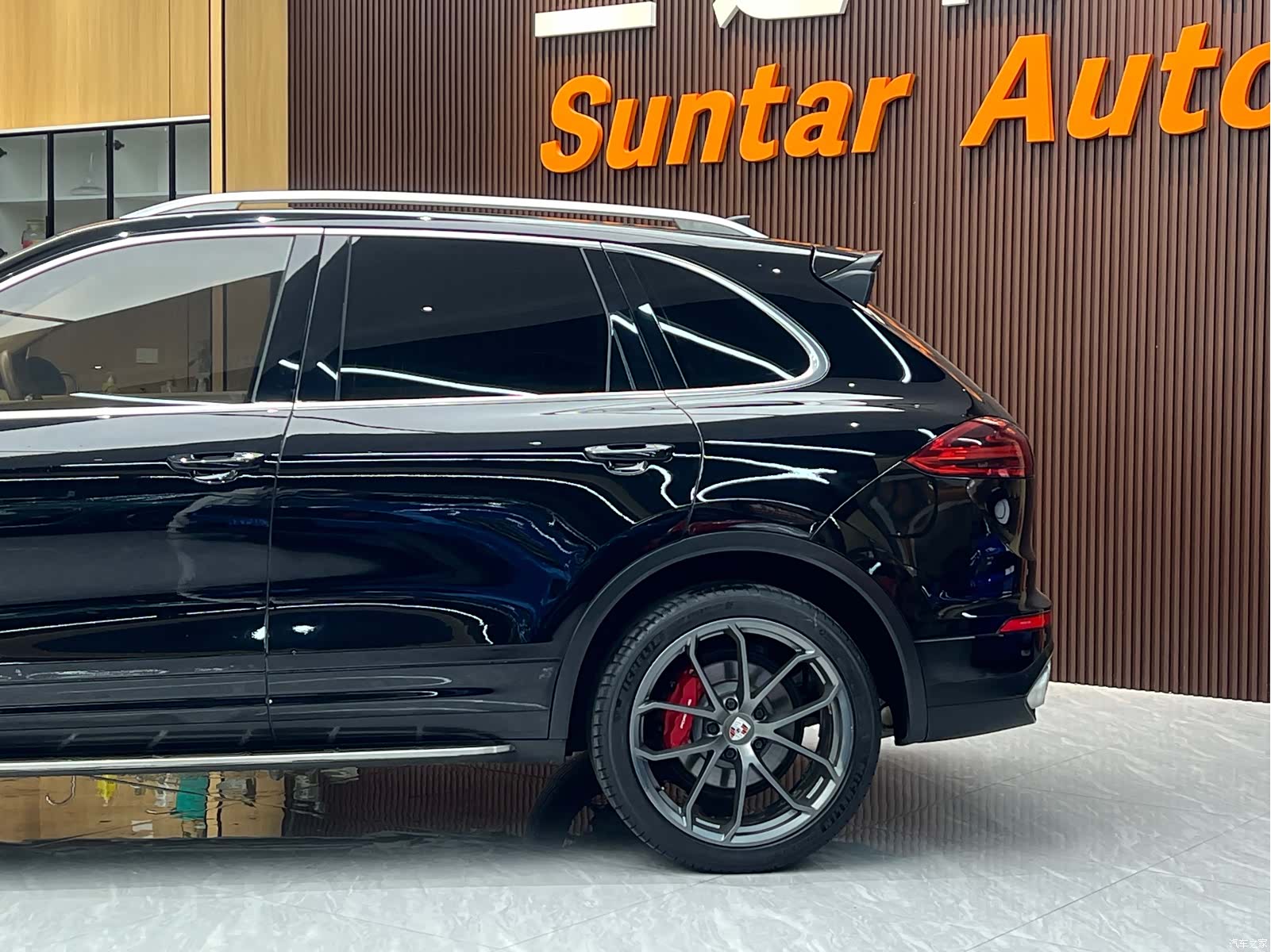 Porsche Cayenne, 2013 11