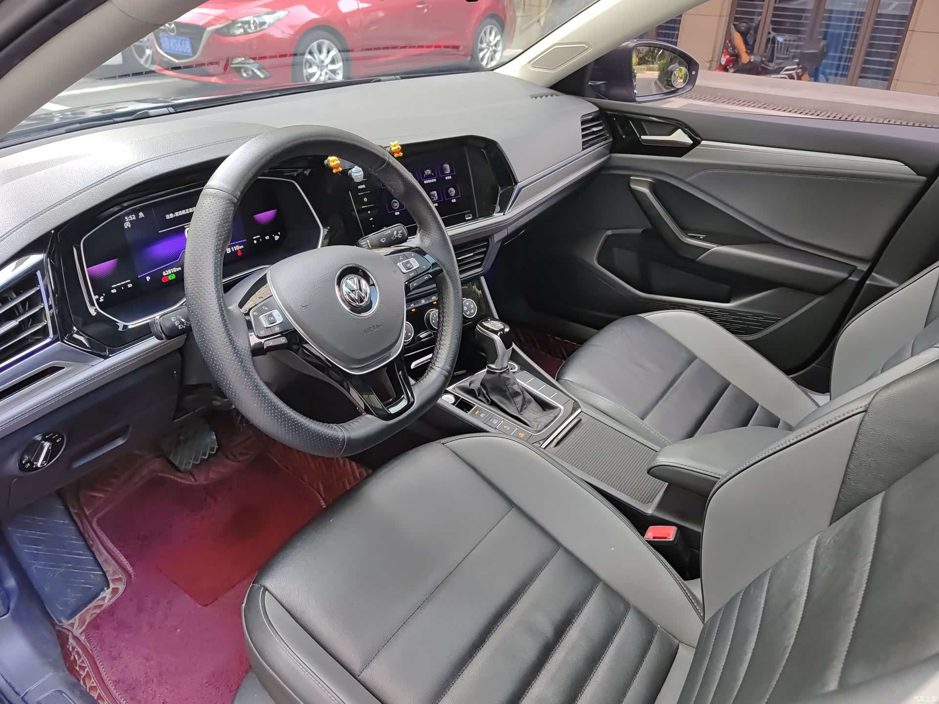 Volkswagen Sagitar, 2021 13