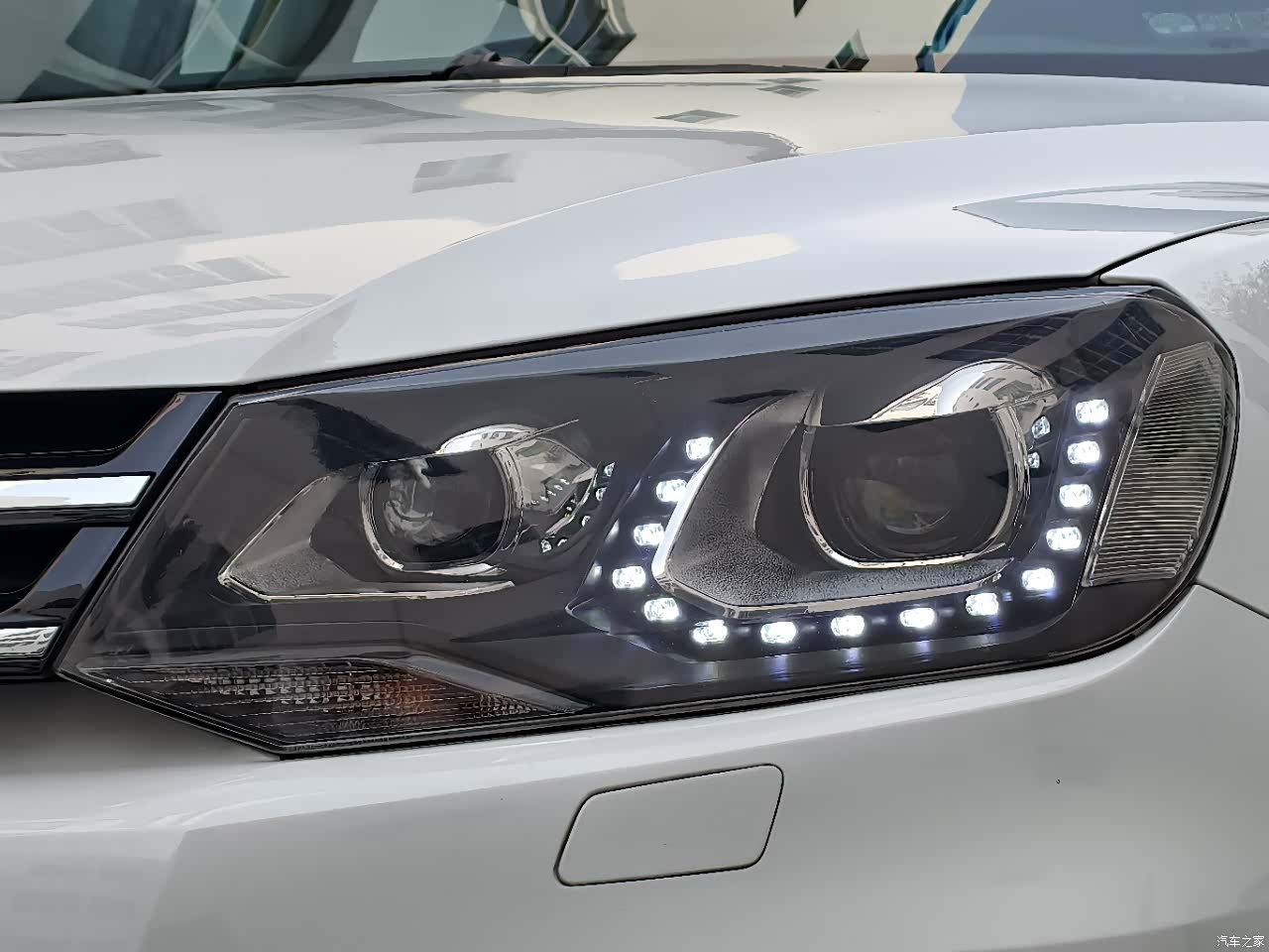 Volkswagen Touareg, 2015 9