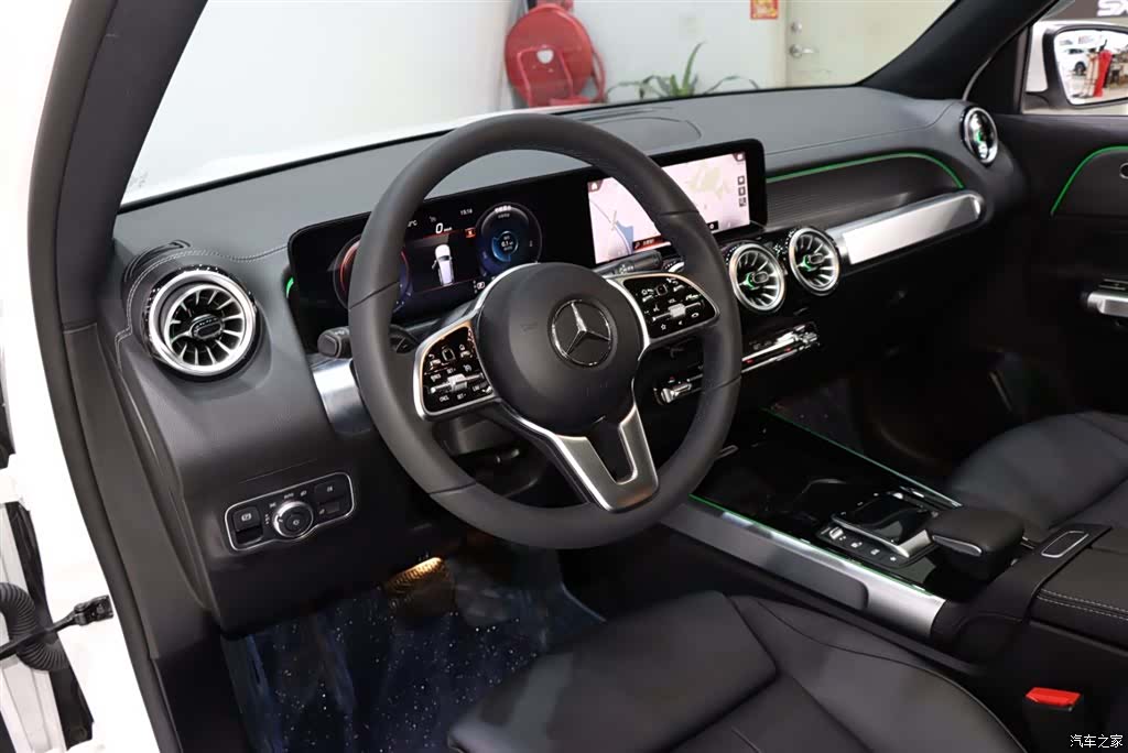 Mercedes-Benz GLB, 2022 9