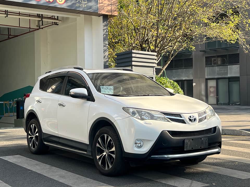 Toyota RAV4 Rongfang