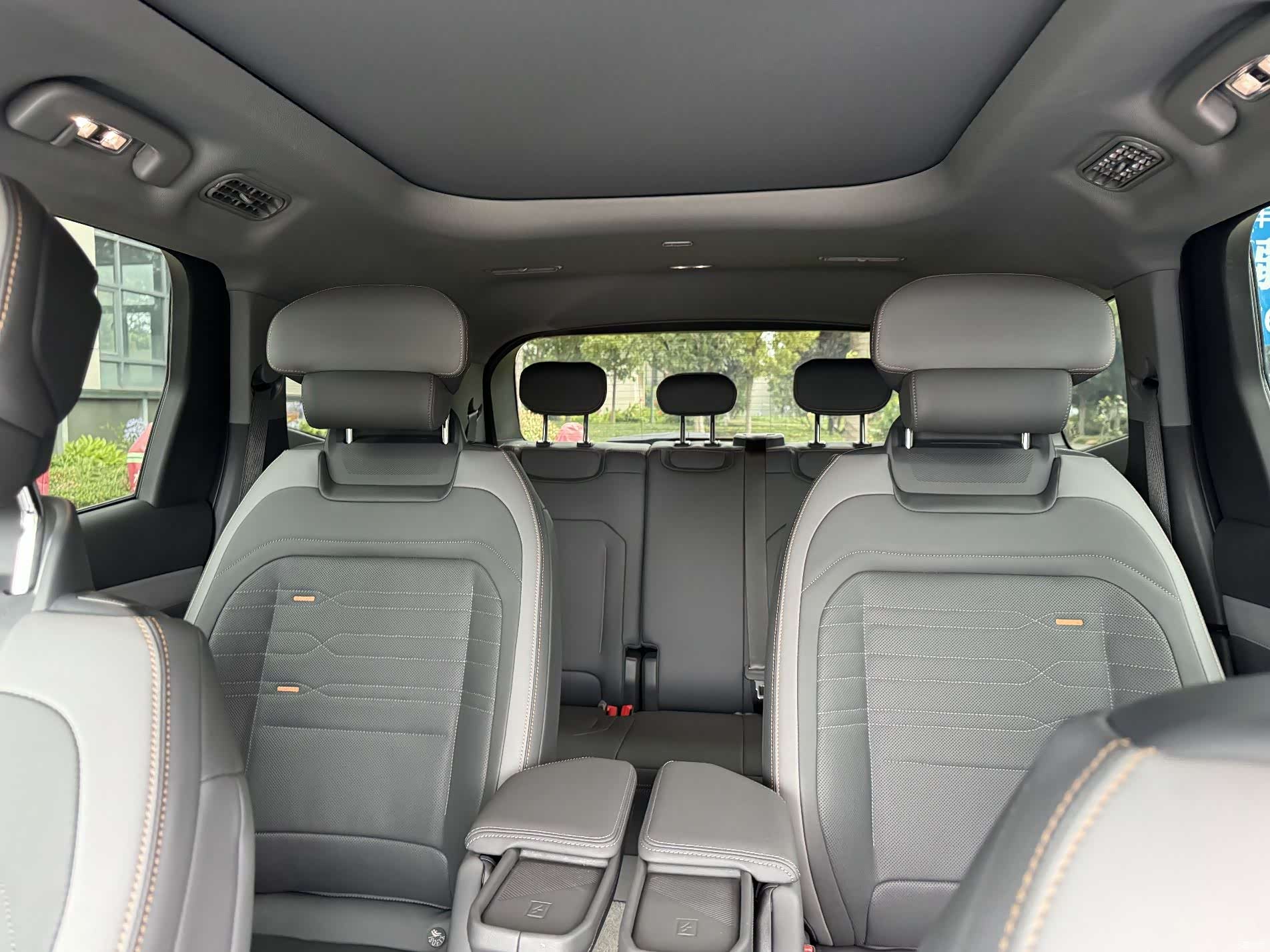 Ford Edge L, 2023 25