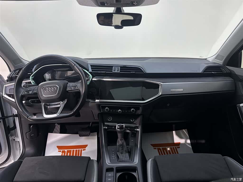 Audi Q3, 2022 16