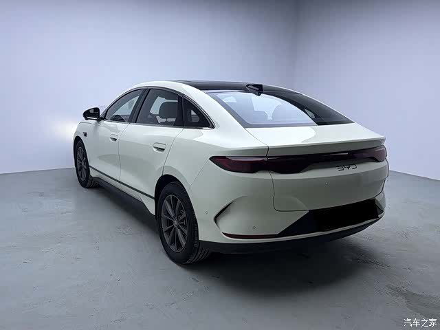 BYD Qin, 2025 8