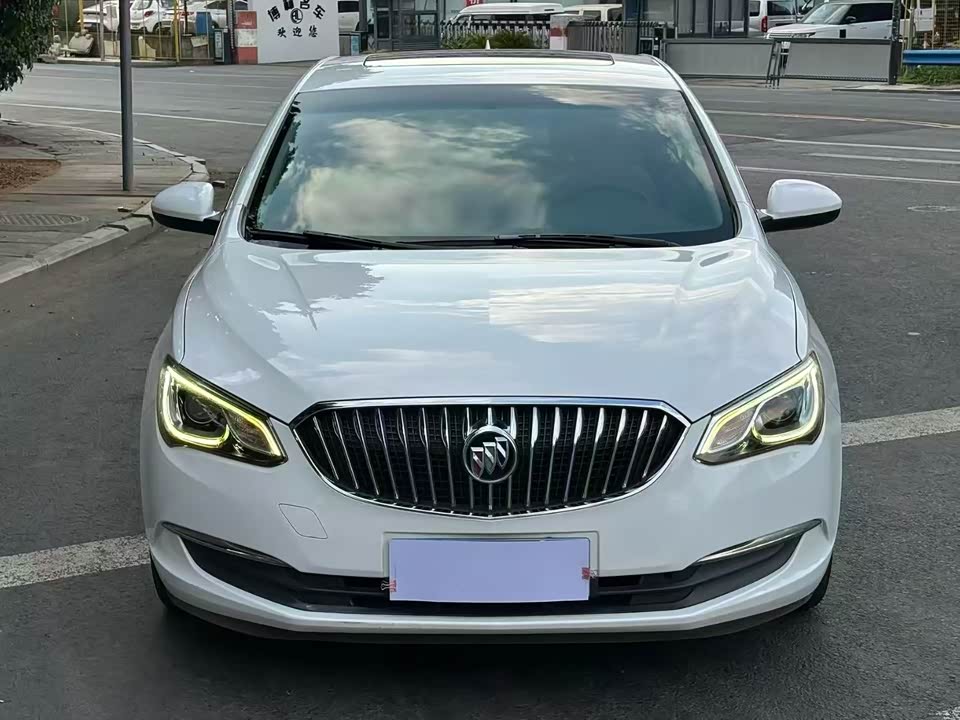 Buick Yinglang
