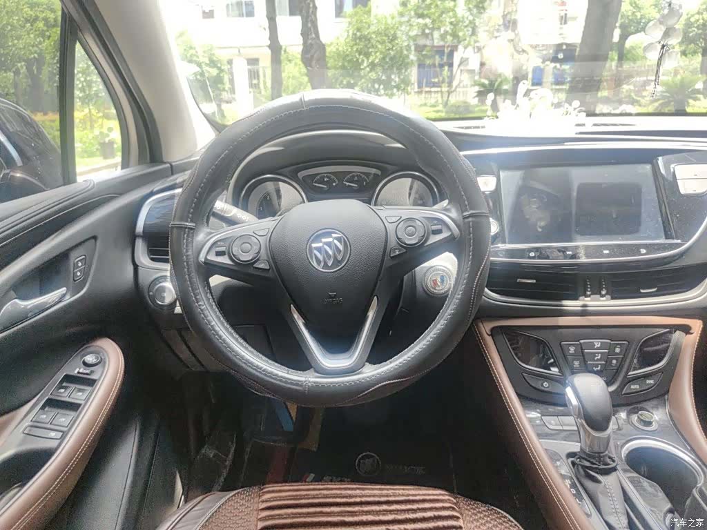 Buick Envision Plus, 2022 3