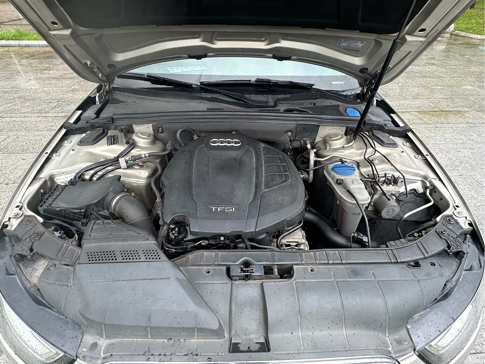 Audi A4L, 2015 11