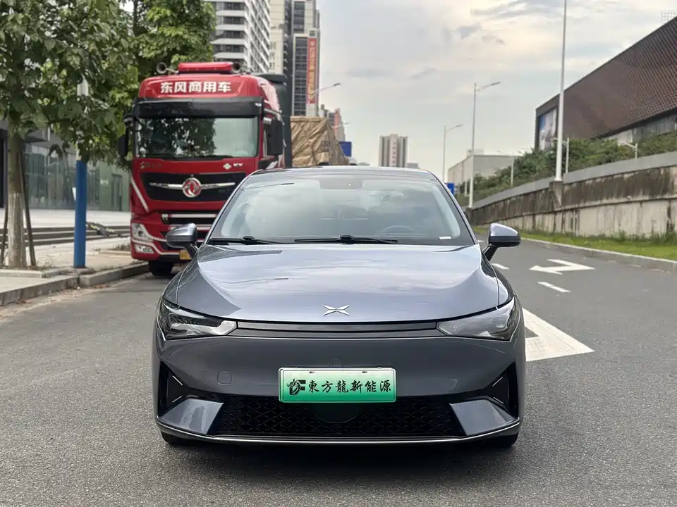 XPENG P5