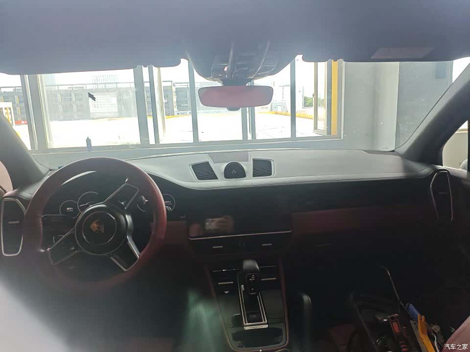 Porsche Cayenne, 2020 7