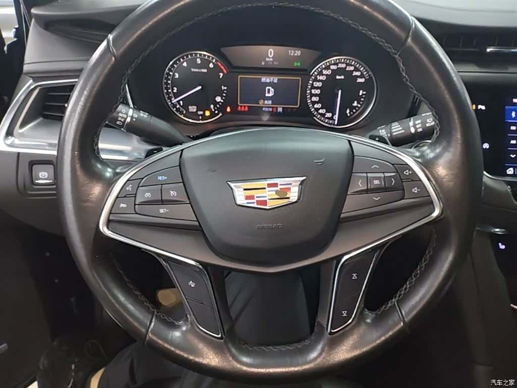 Cadillac XT5, 2020 11