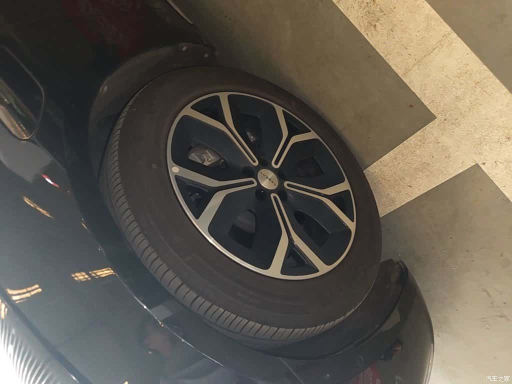 Luxeed S7, 2025 23