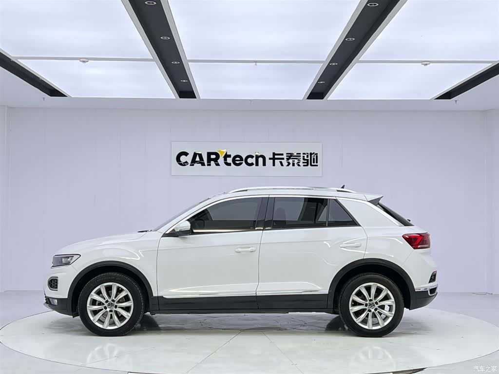 Volkswagen T-ROC, 2022 2