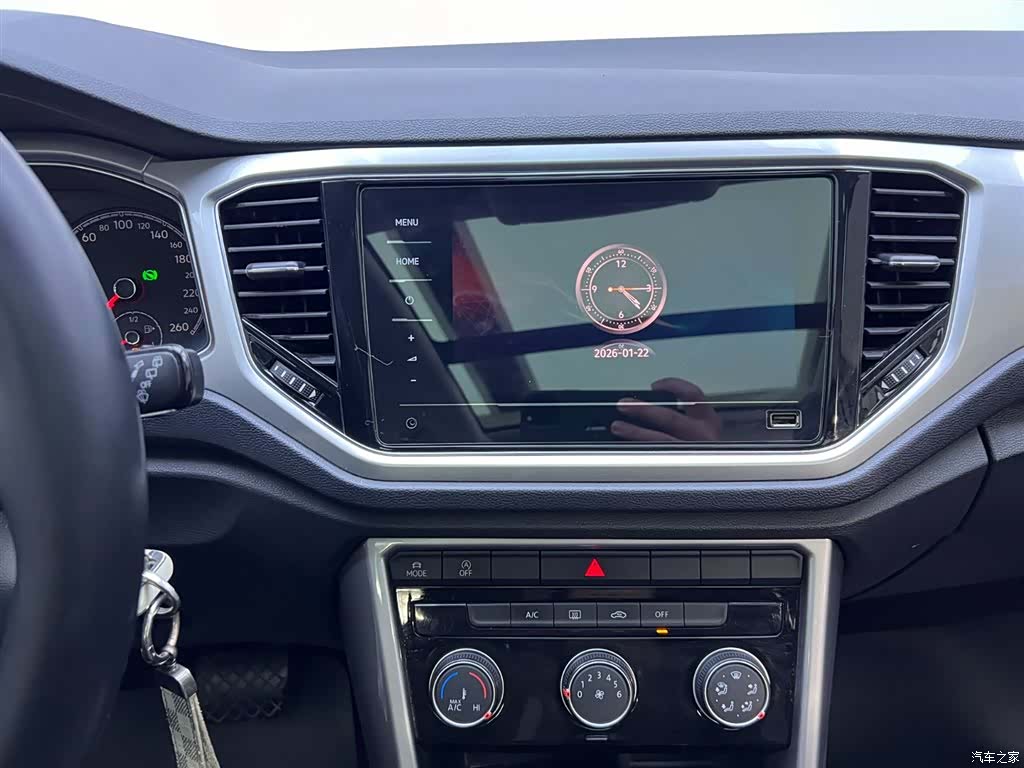 Volkswagen T-ROC, 2022 19