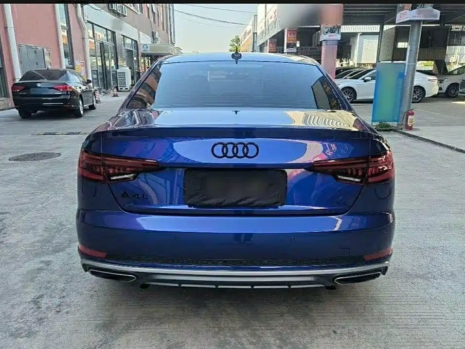 Audi A4L