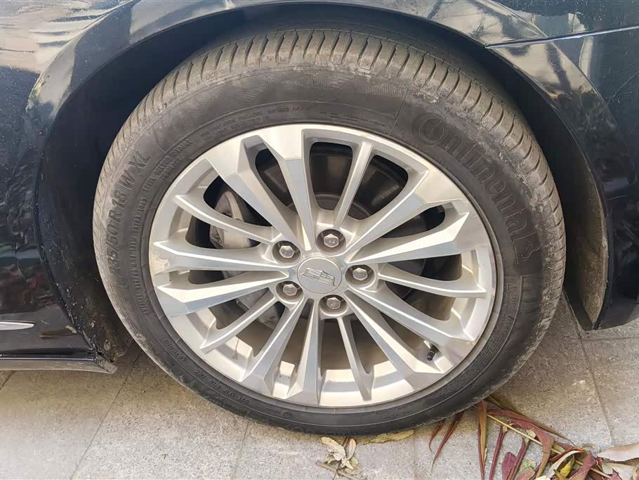 Cadillac CT6 PLUG-IN