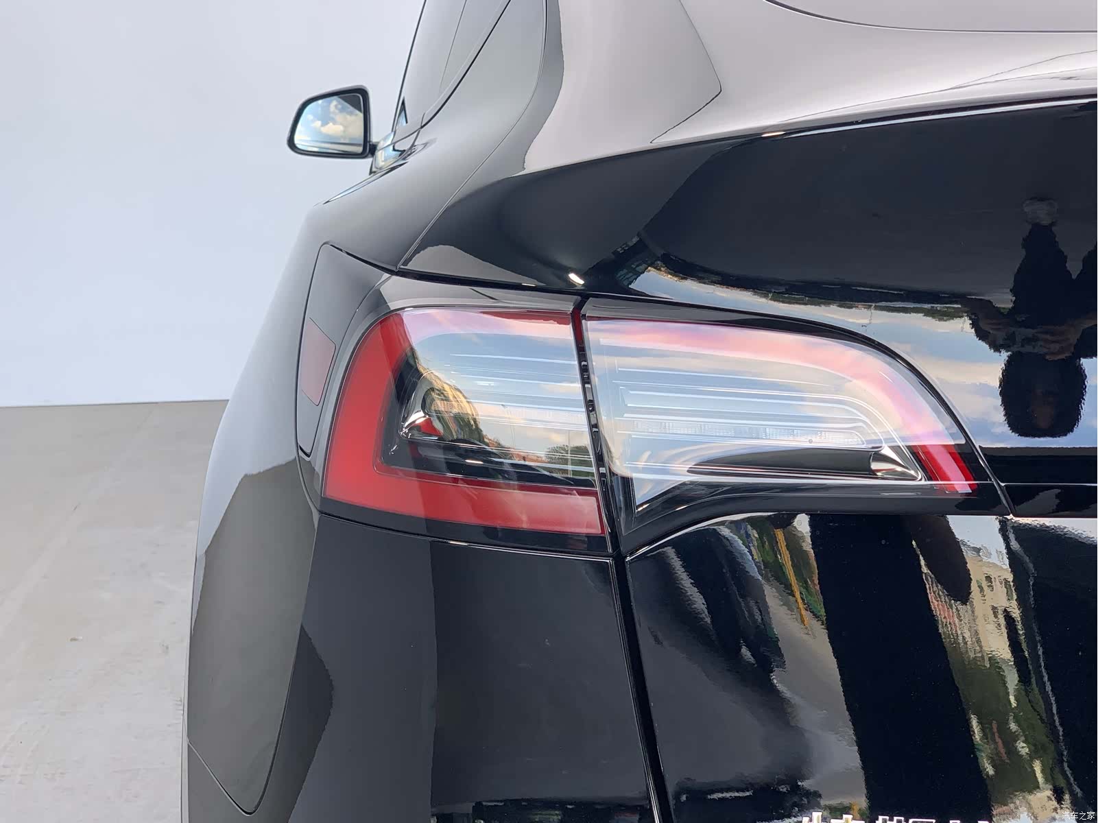 Tesla Model Y, 2022 13