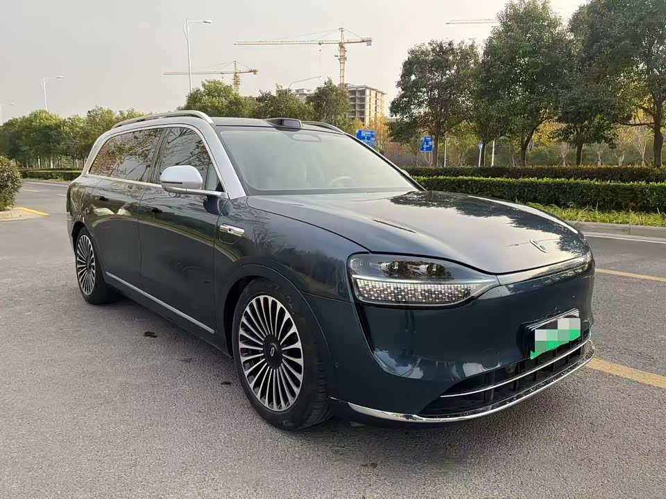 AITO Ask the world M9