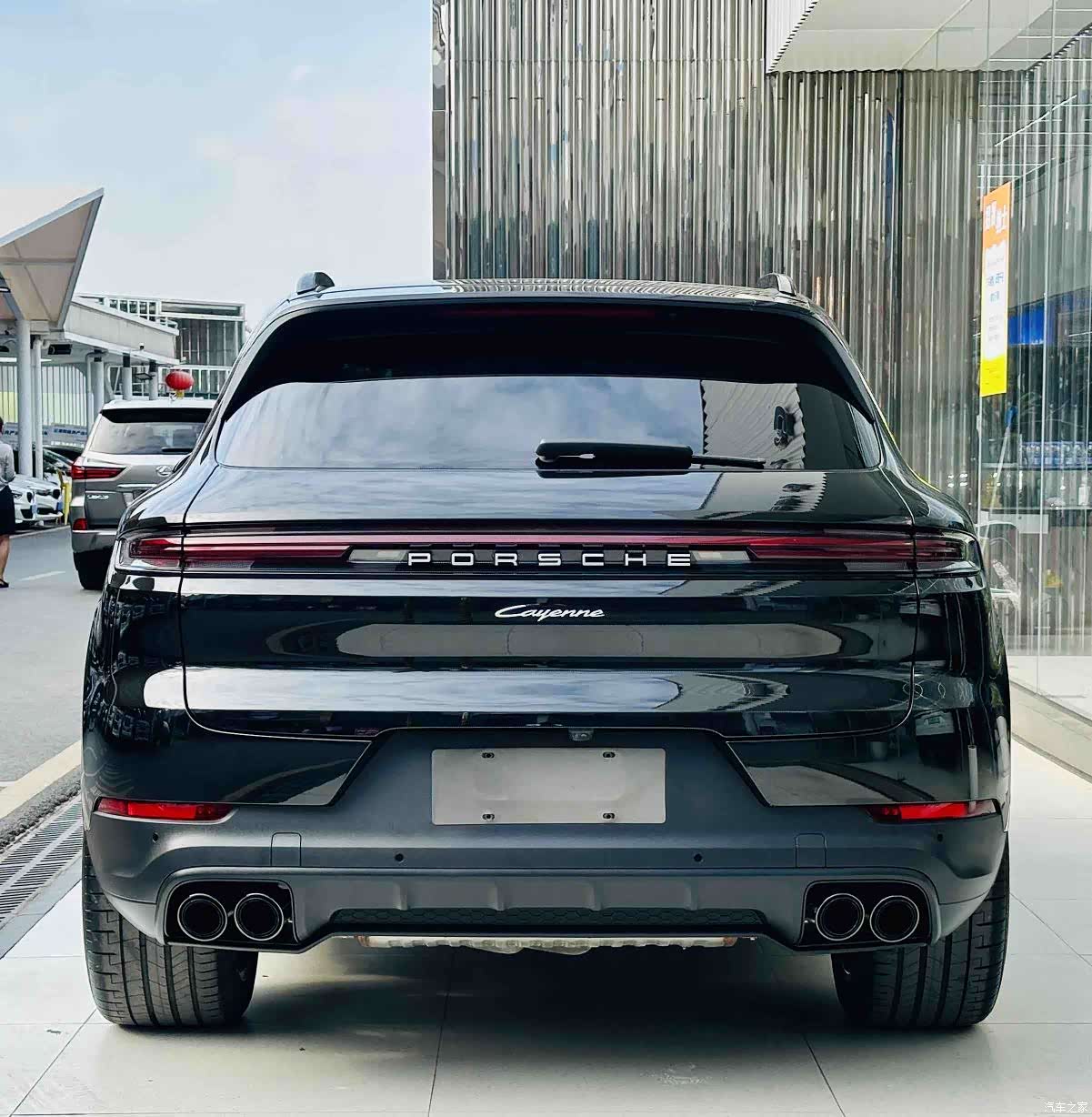 Porsche Cayenne, 2024 3