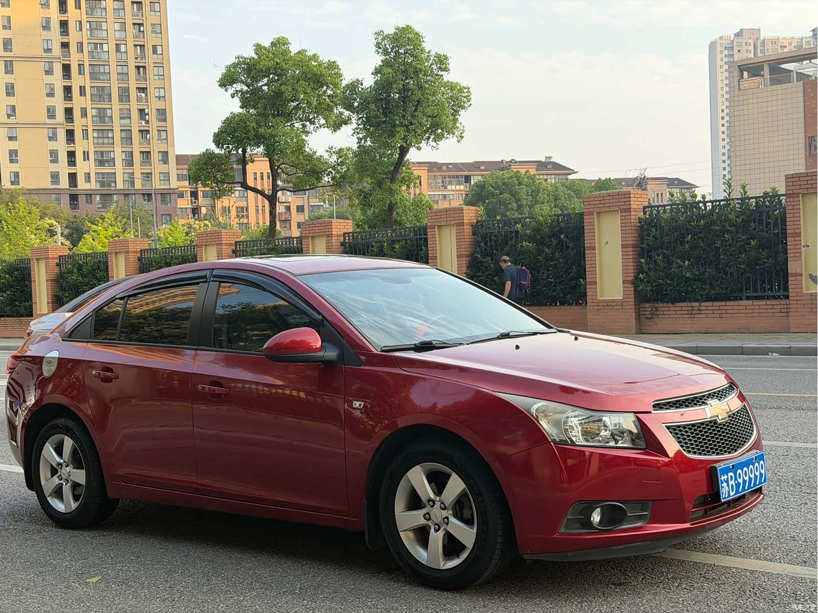 Chevrolet SE, 2014 все фото