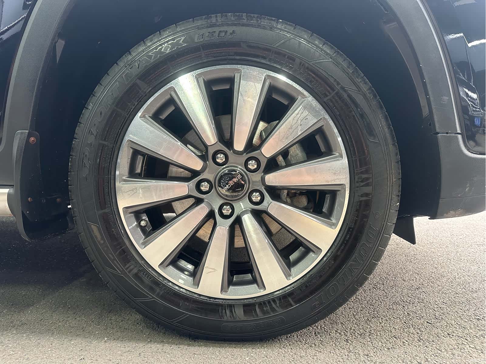 Roewe RX8, 2022 19