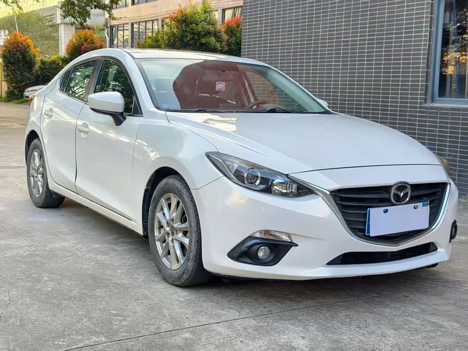 Mazda 3 Angkesaila