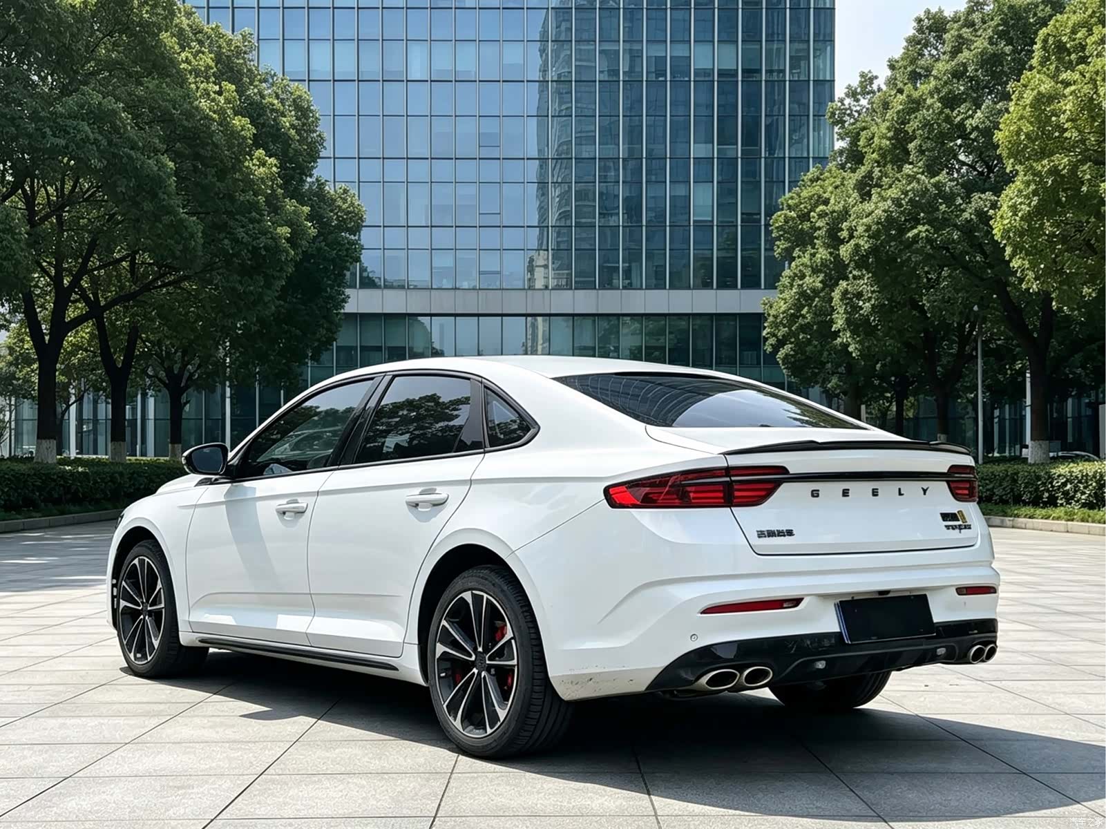 Geely Preface, 2022 9