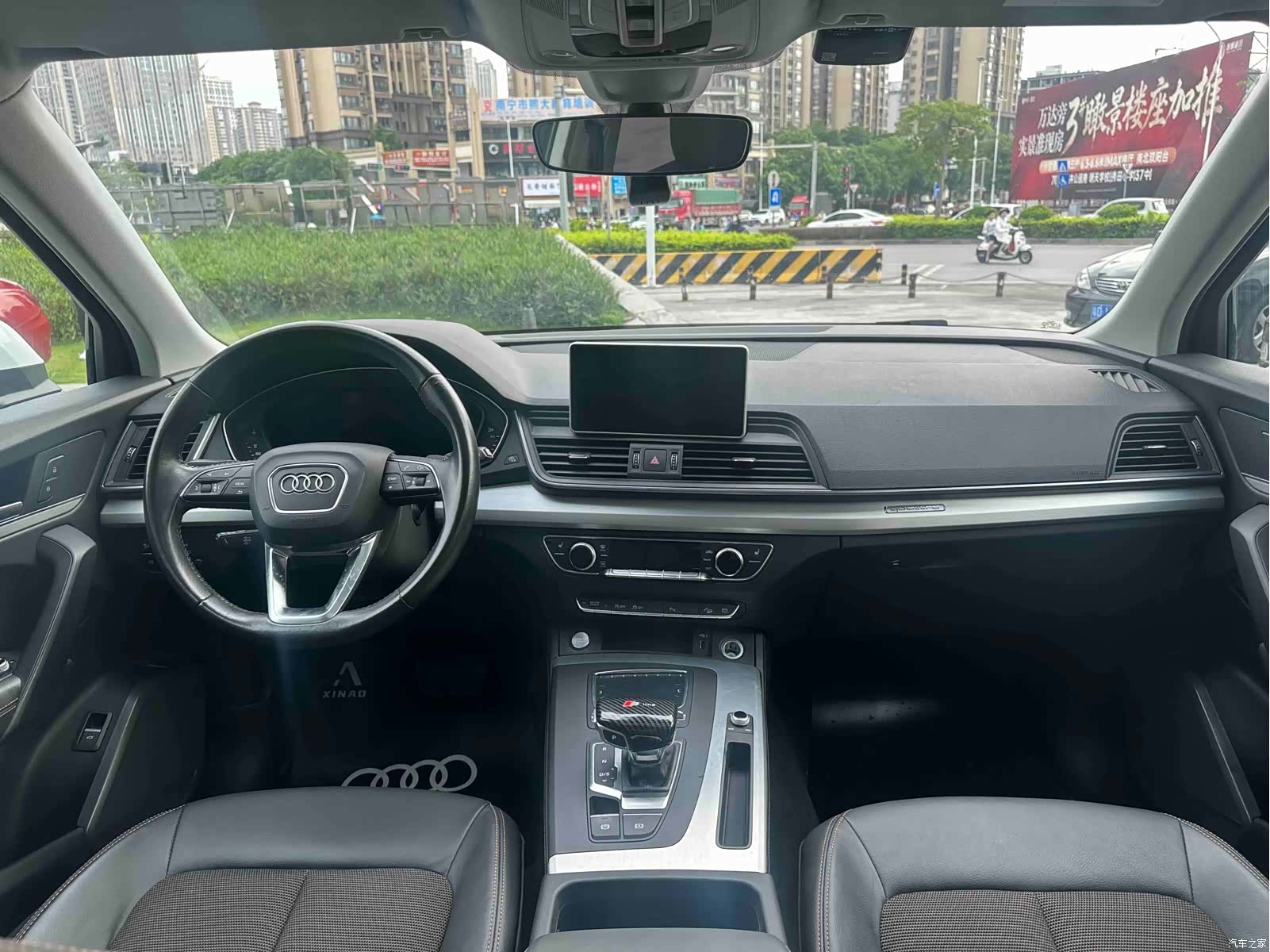 Audi Q5L, 2018 12