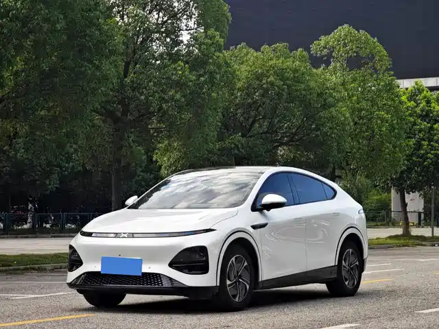 XPeng G6 2023 — купить из Китая под заказ