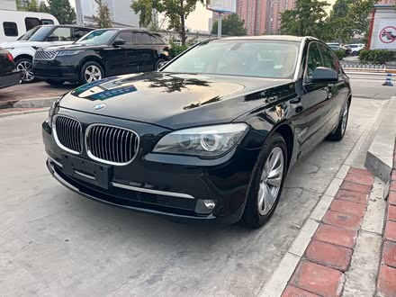����7ϵ 2011�� 730Li������