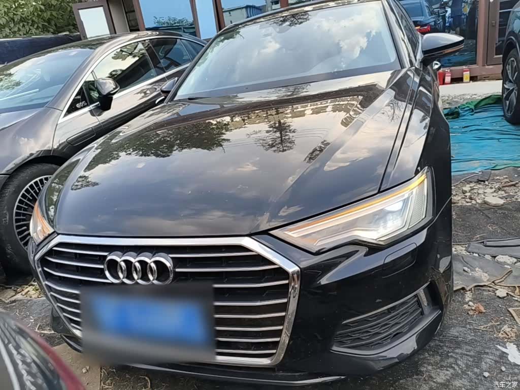 Audi A6L, 2022 3