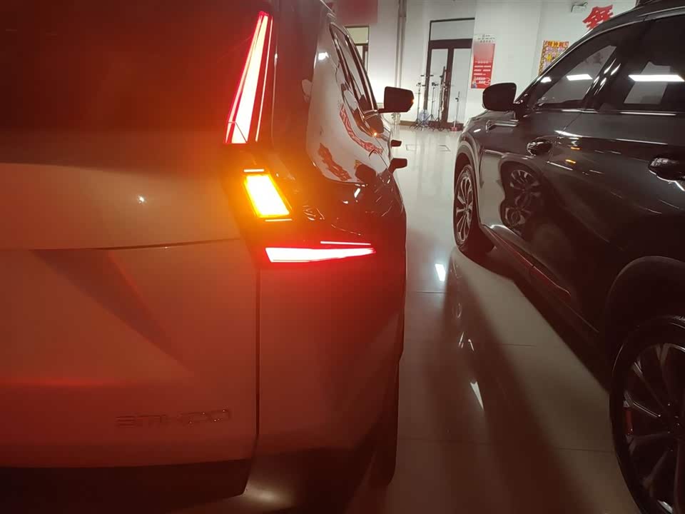 Trumpchi Shadow cool