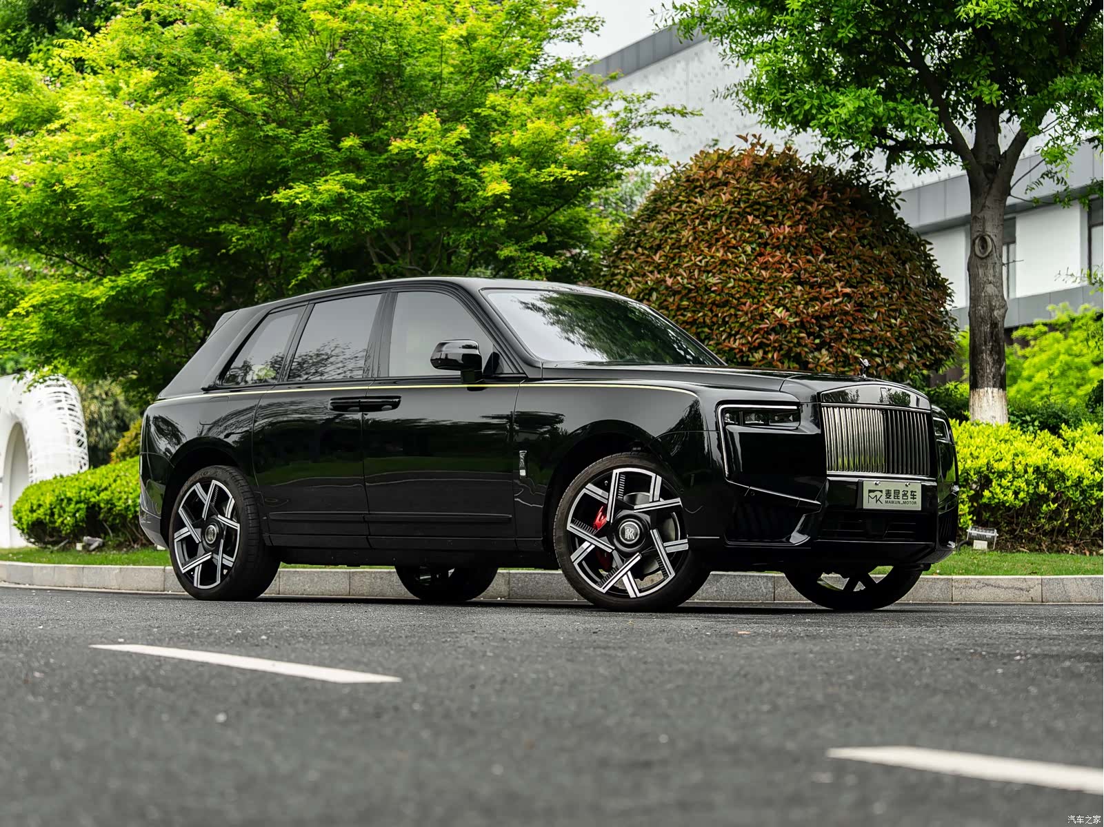Rolls-Royce Cullinan, 2025 3
