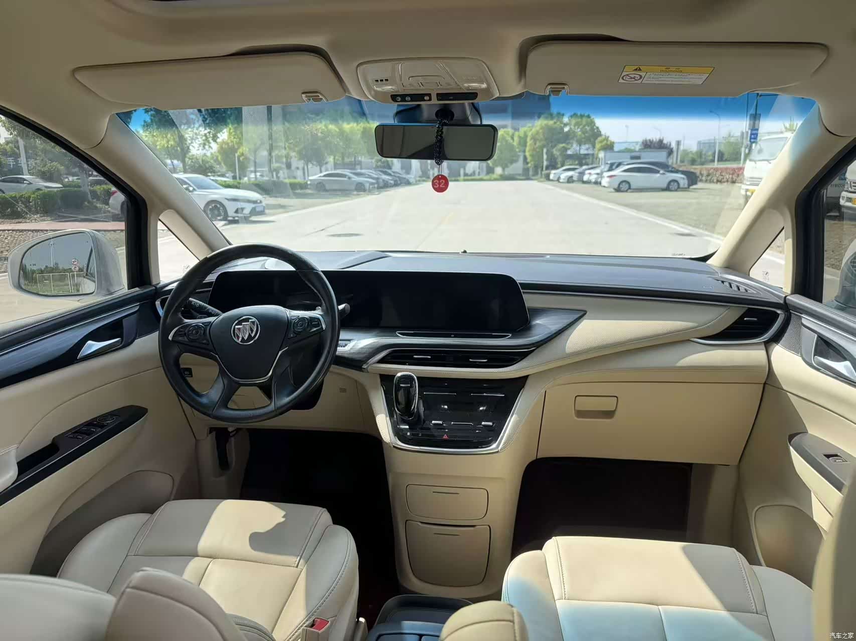 Buick GL8, 2022 23