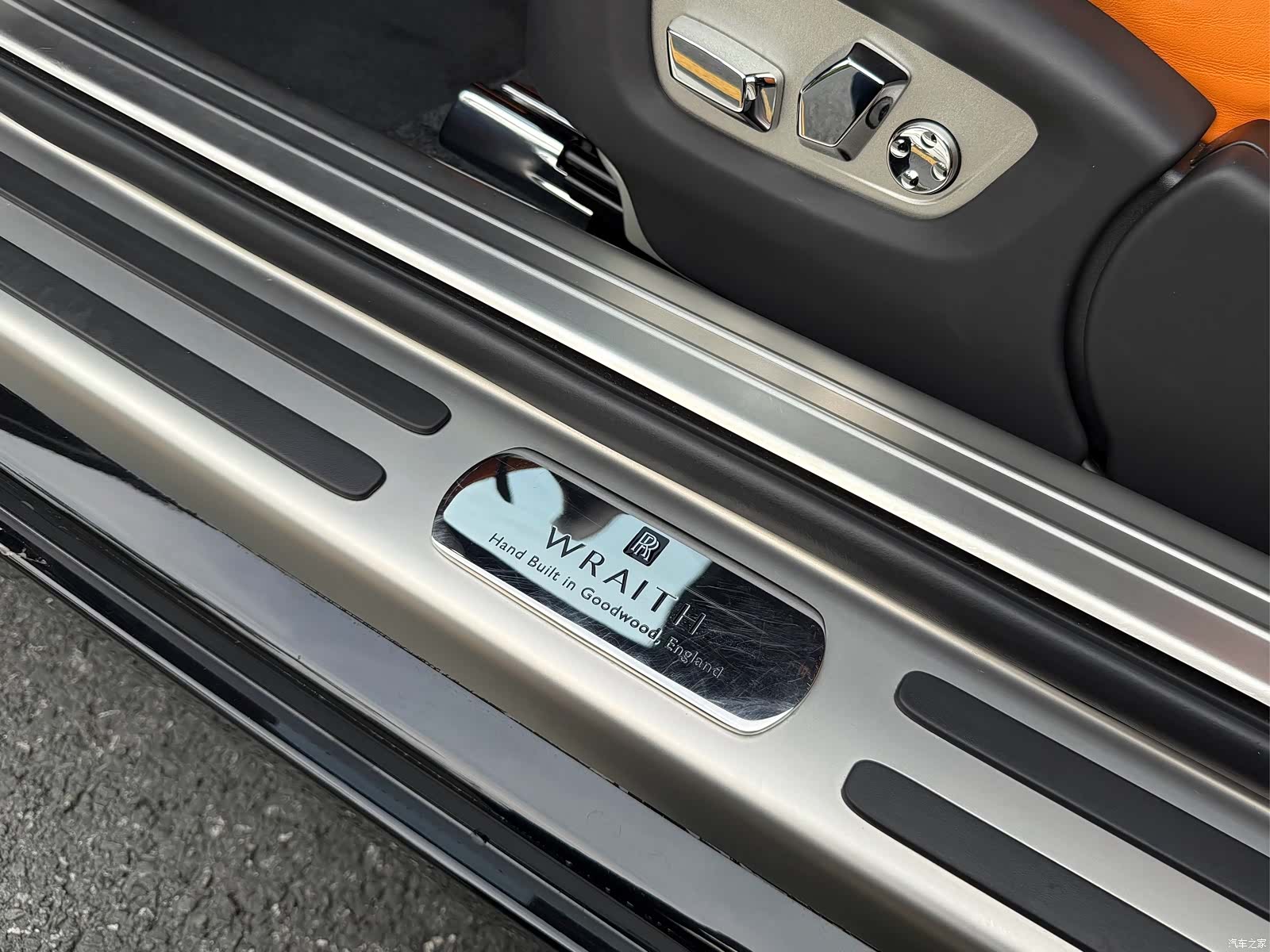 Rolls-Royce Wraith, 2022 13