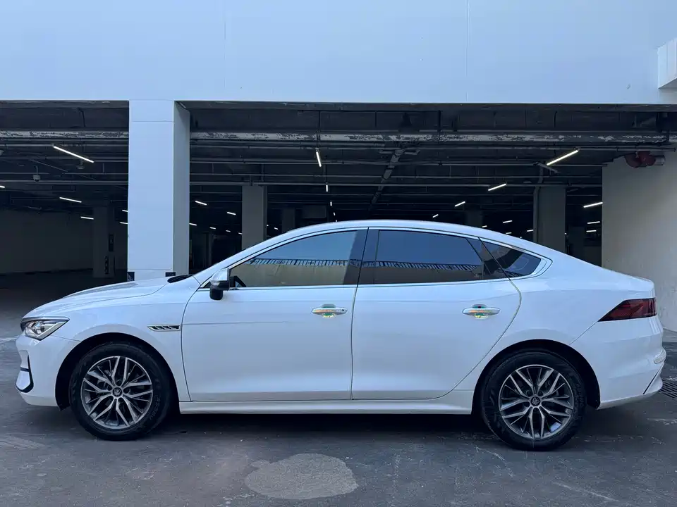 BYD Qin Yuan