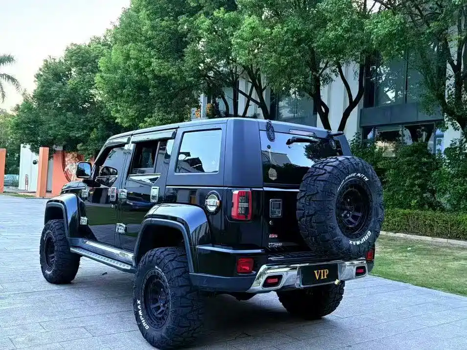 Beijing BJ40