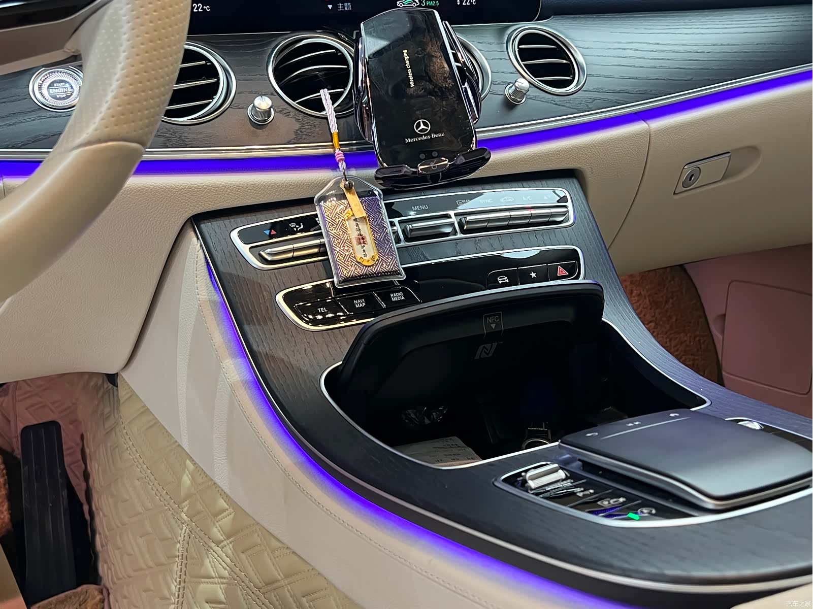 Mercedes-Benz E-Class, 2021 19