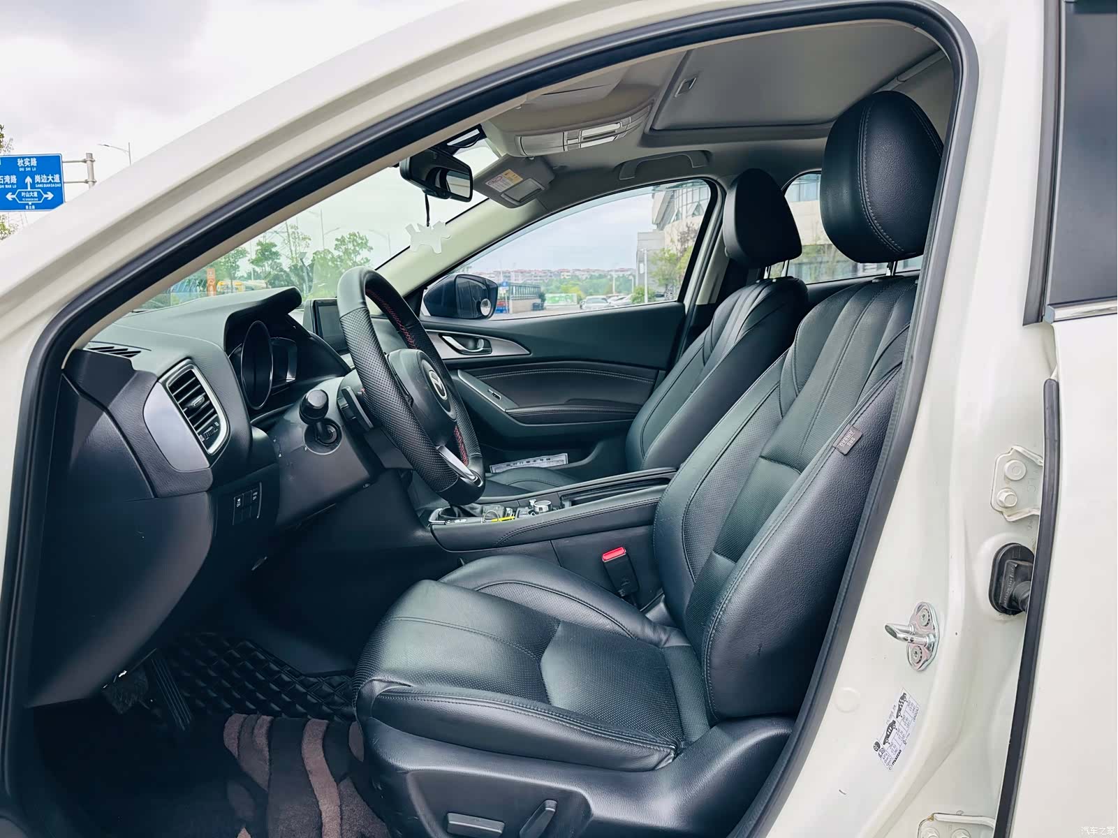 Mazda Mazda3, 2018 4
