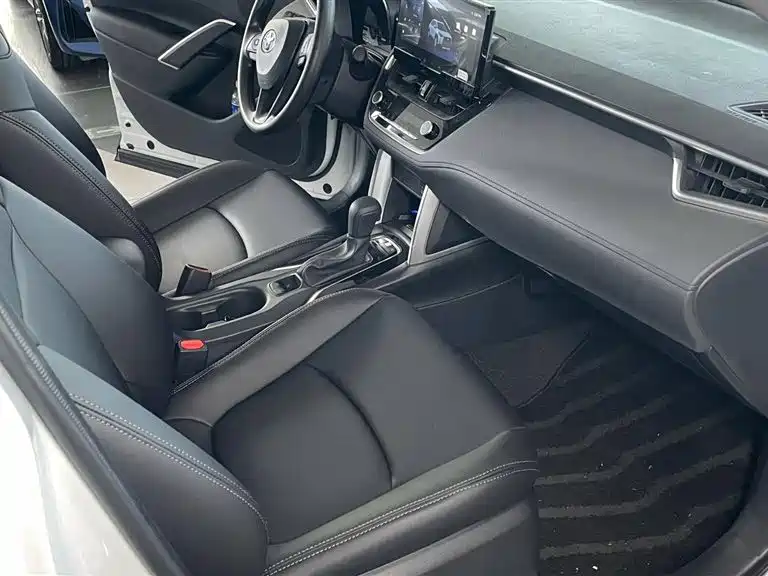Toyota Corolla Sharp amplifier