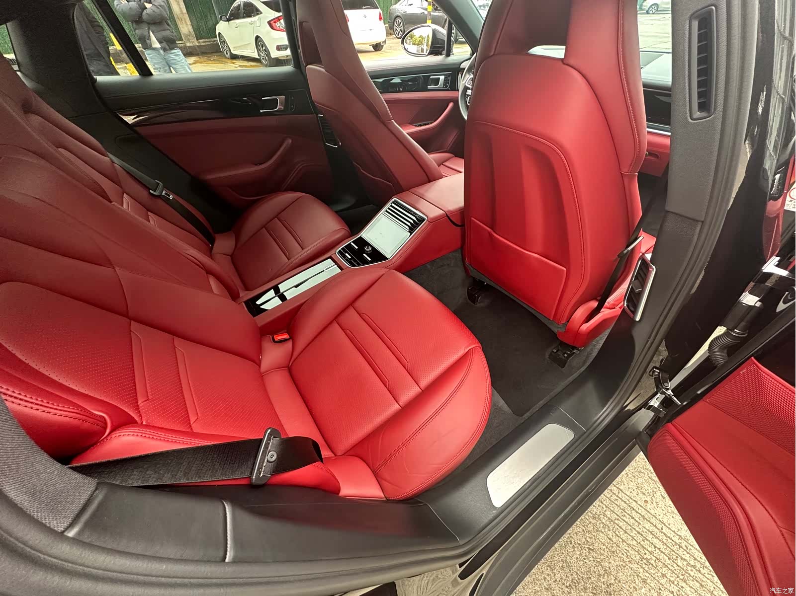 Porsche Panamera, 2020 10