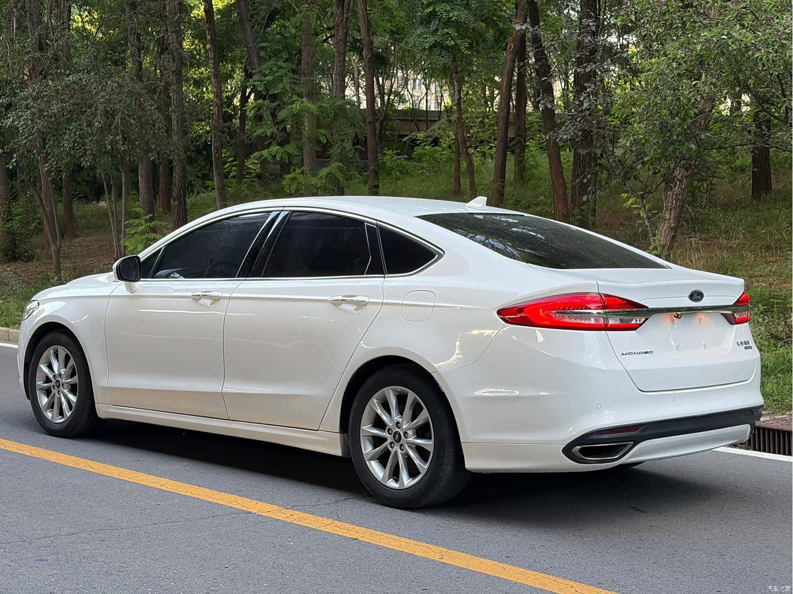 Ford Mondeo, 2016 4