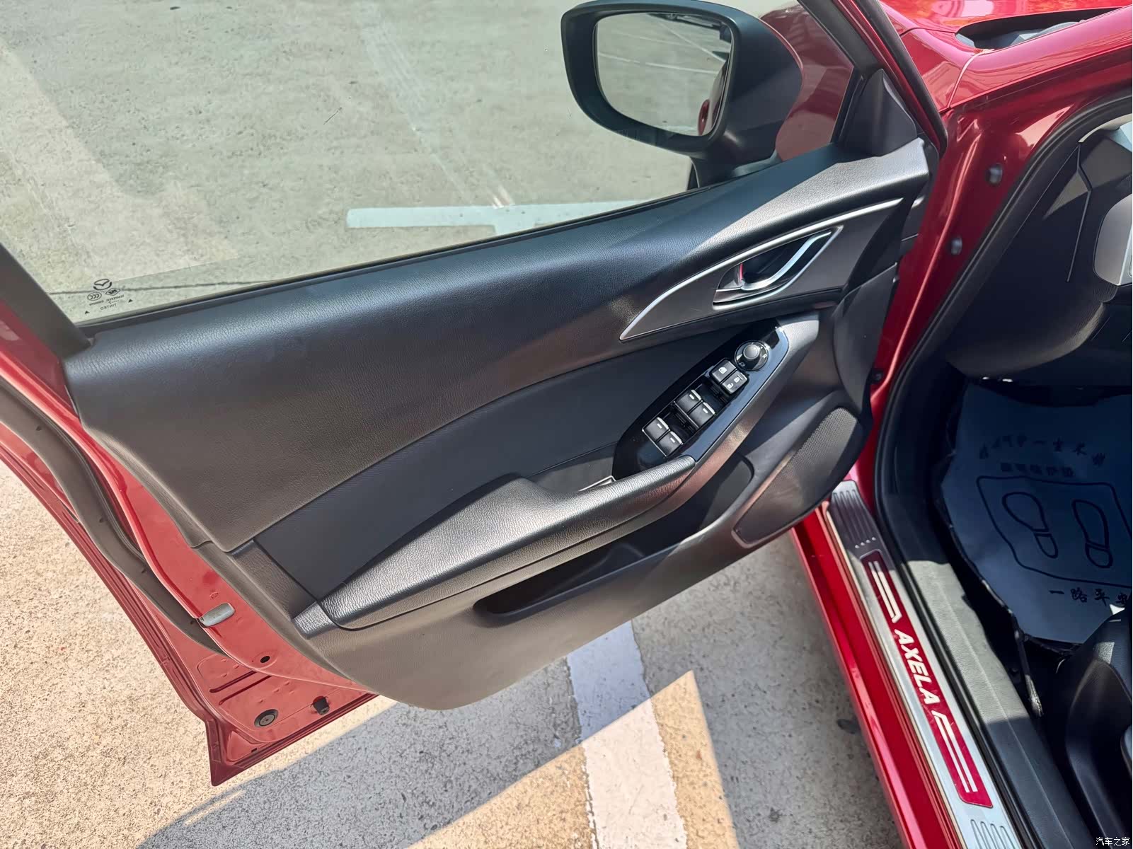 Mazda Mazda3, 2017 9