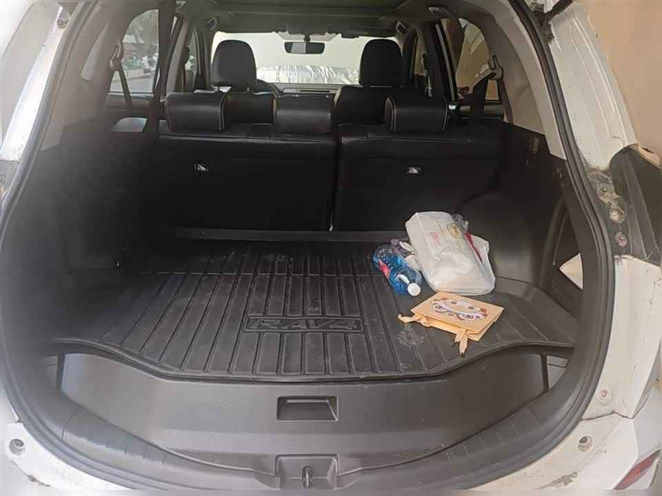 Toyota RAV4 Rongfang