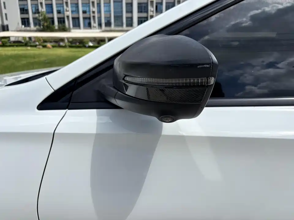 Trumpchi Shadow Leopard