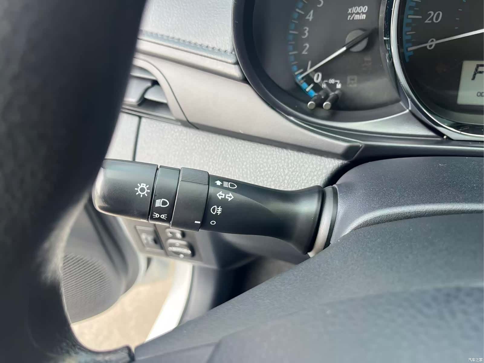 Toyota Yaris, 2019 10