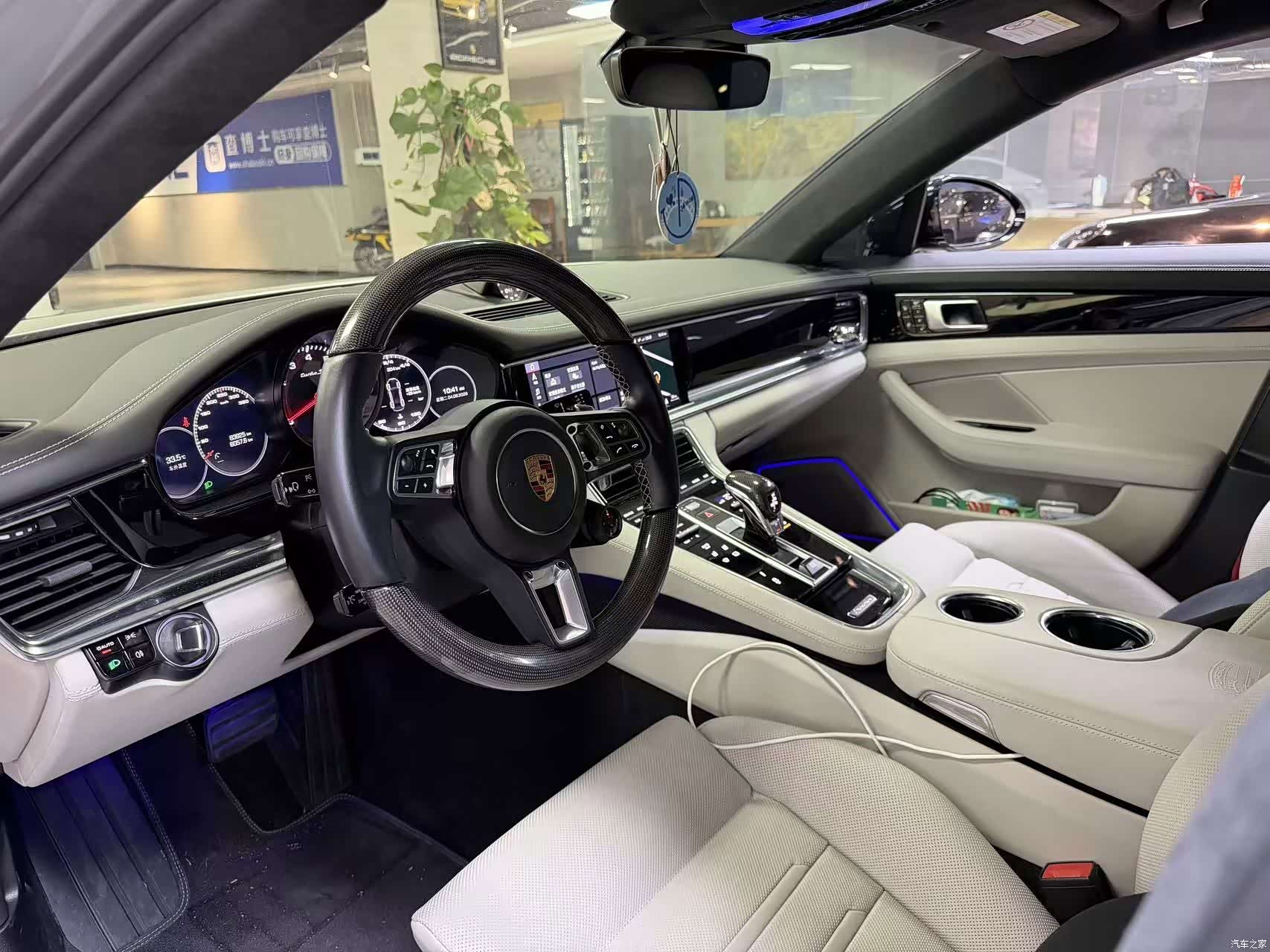 Porsche Panamera, 2018 4