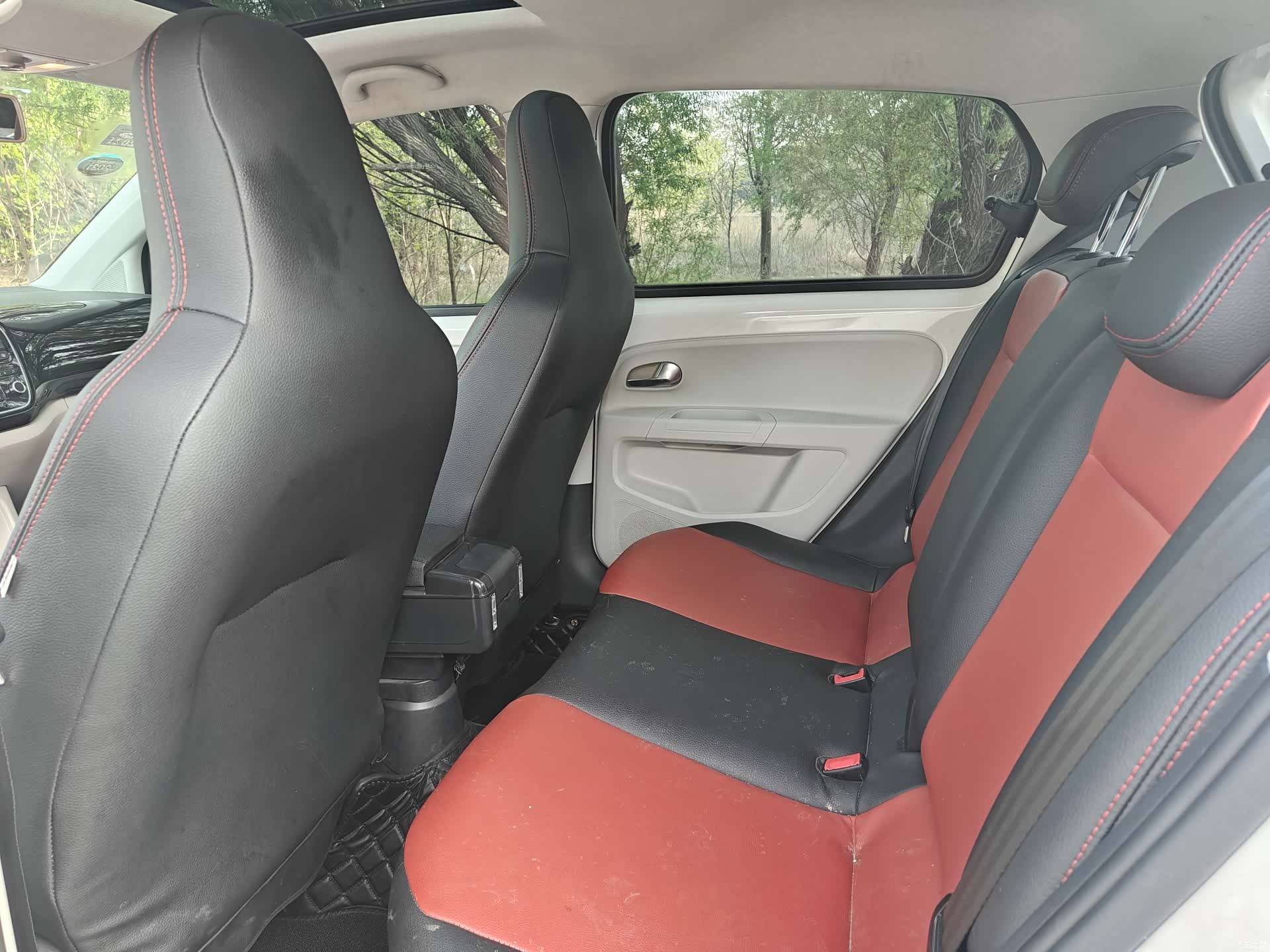 Volkswagen up, 2015 6