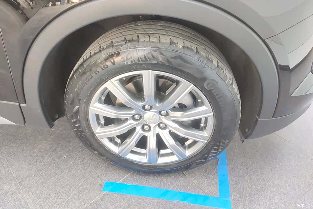 Cadillac XT4, 2022 6